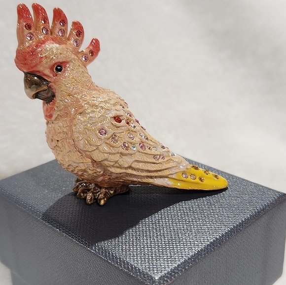 Jay Strongwater Mini Parrot Figurine - Picture 1 of 8